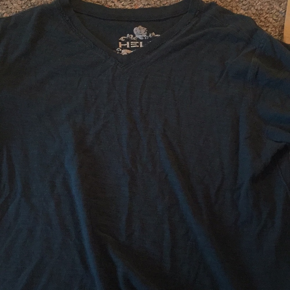 Helix T-shirt V-neck